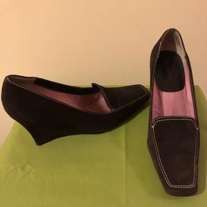 Ann Marino Suede Shoes